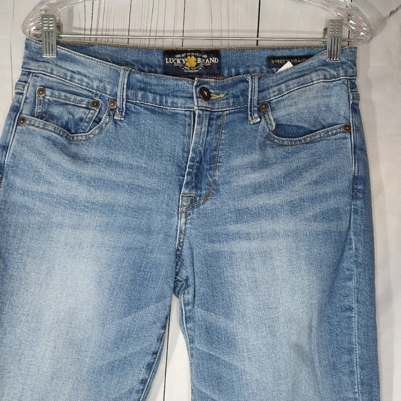 Lucky Brand Sweet 'N Straight Jeans - Picture 2 of 12